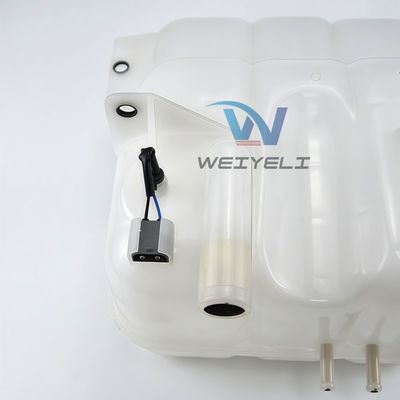 VOE 1676400 1676576 7401676400 7401676576 FH12 FMX16 Radiator Expansion Tank