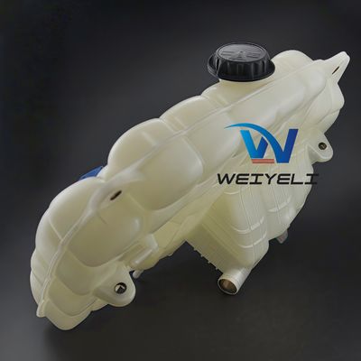 Suitable for VOLVO expansion kettle OE 22430366 22821828 21493205 3181065 FH/FM truck parts and accessories expansion tank industrial machinery spare parts expansion tank 996088