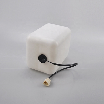 High-Quality 7Y1103 0960744 Coolant Expansion Tank for Caterpillar E200 E320 E312 E323 E324 Models